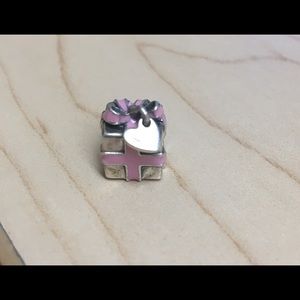 Pandora birthday present bead